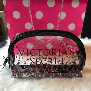 Brand new Victoria’s Secret cosmetic bag
